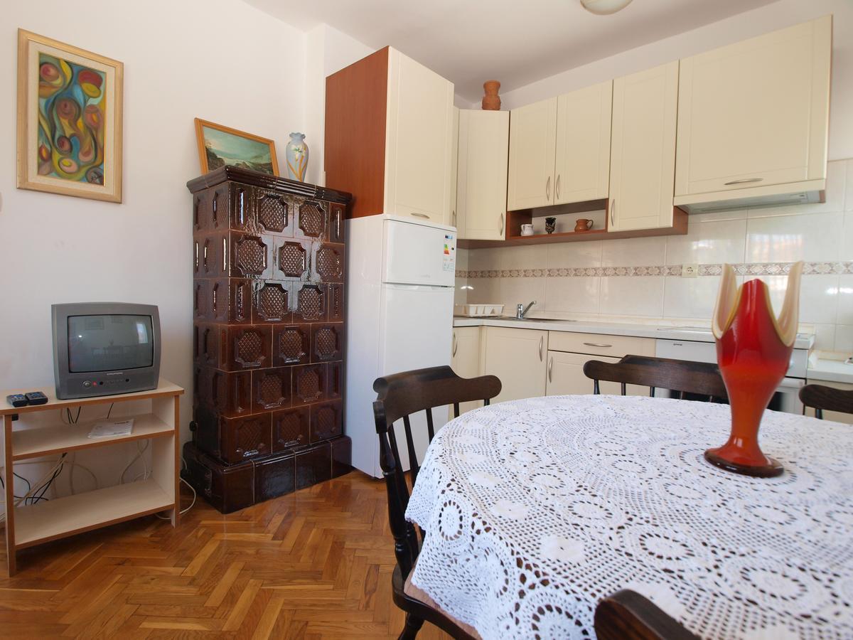 Apartments Valter 613 Пула Екстериор снимка